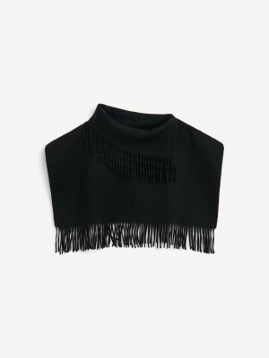 By Malene Birger Turtla Wool Fringe Bib Sjaals Zwart | BE_BB23134