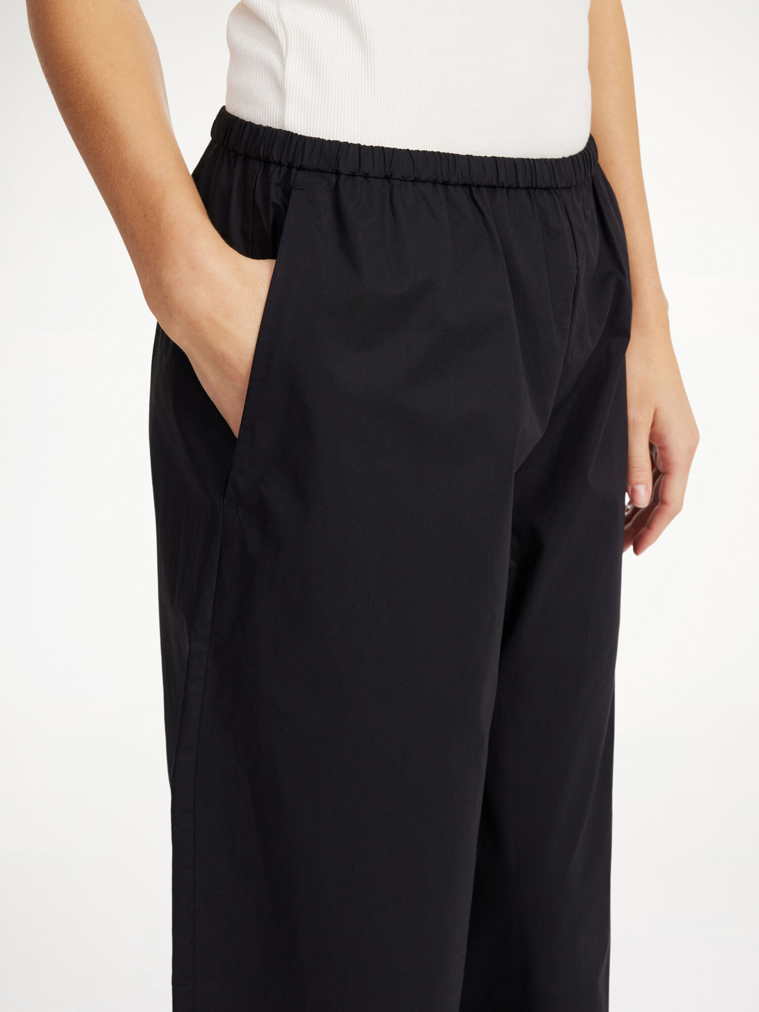 By Malene Birger Luisa High-waisted Broek Zwart | BE_BB89687